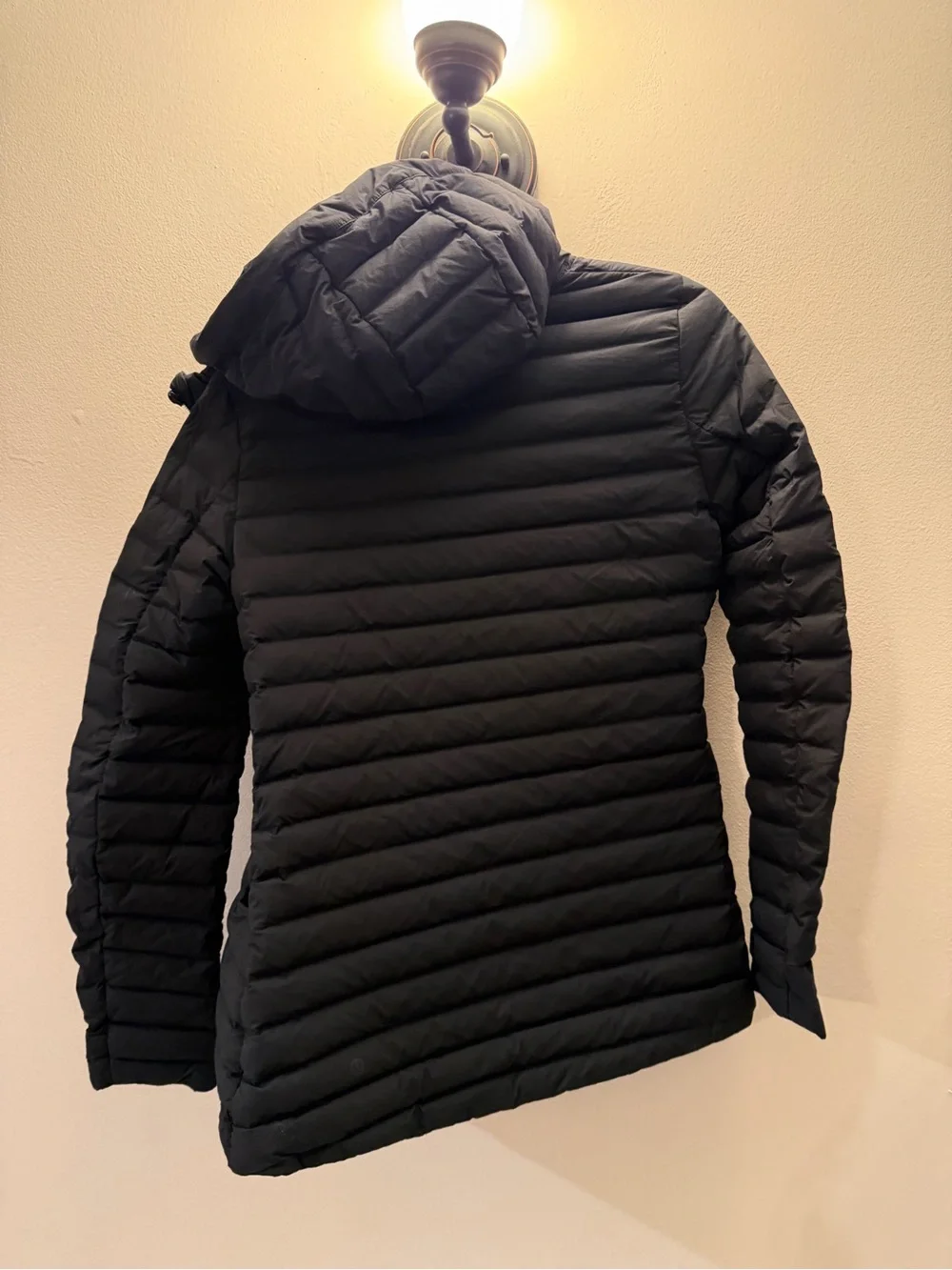 Lululemon Pack It Down Jacket Black Size 6 Hooded Goose Down AS IS Broken Zipper